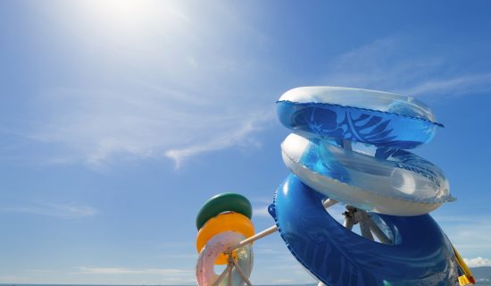 【Hotel Surrounding Information】 Introduction of the beach