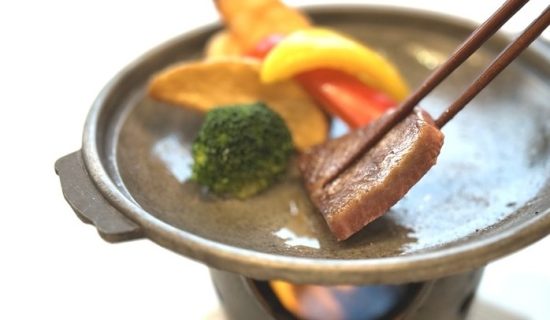 4月～9月限定【另點料理的介紹】和歌山的名牌牛“熊野牛陶板燒”